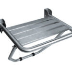 ASIENTO ABATIBLE CON APOYO INOX AM0251CS